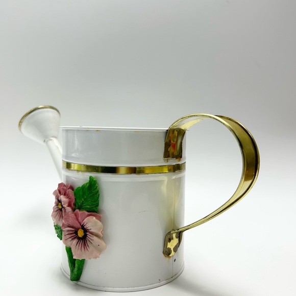 🌸🌿🌸🌿JOELSON INDUSTRIES INC. - Watering Can Decor. - Picture 5 of 16